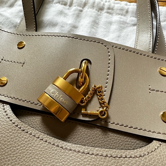 Chloe Abby Tote Bag in Grey Taupe - Picture 3 of 4